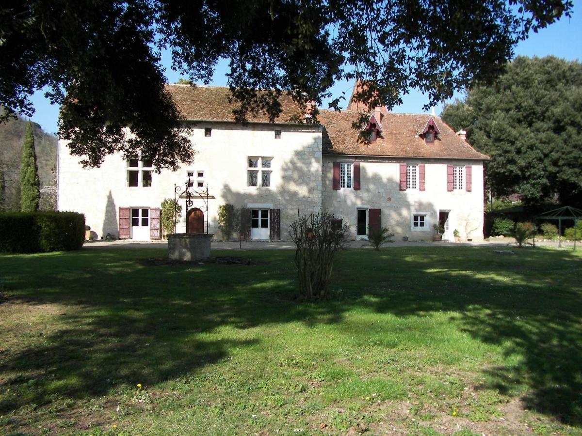 Domaine Du Noble Saint-Jean-de-Thurac Exterior foto